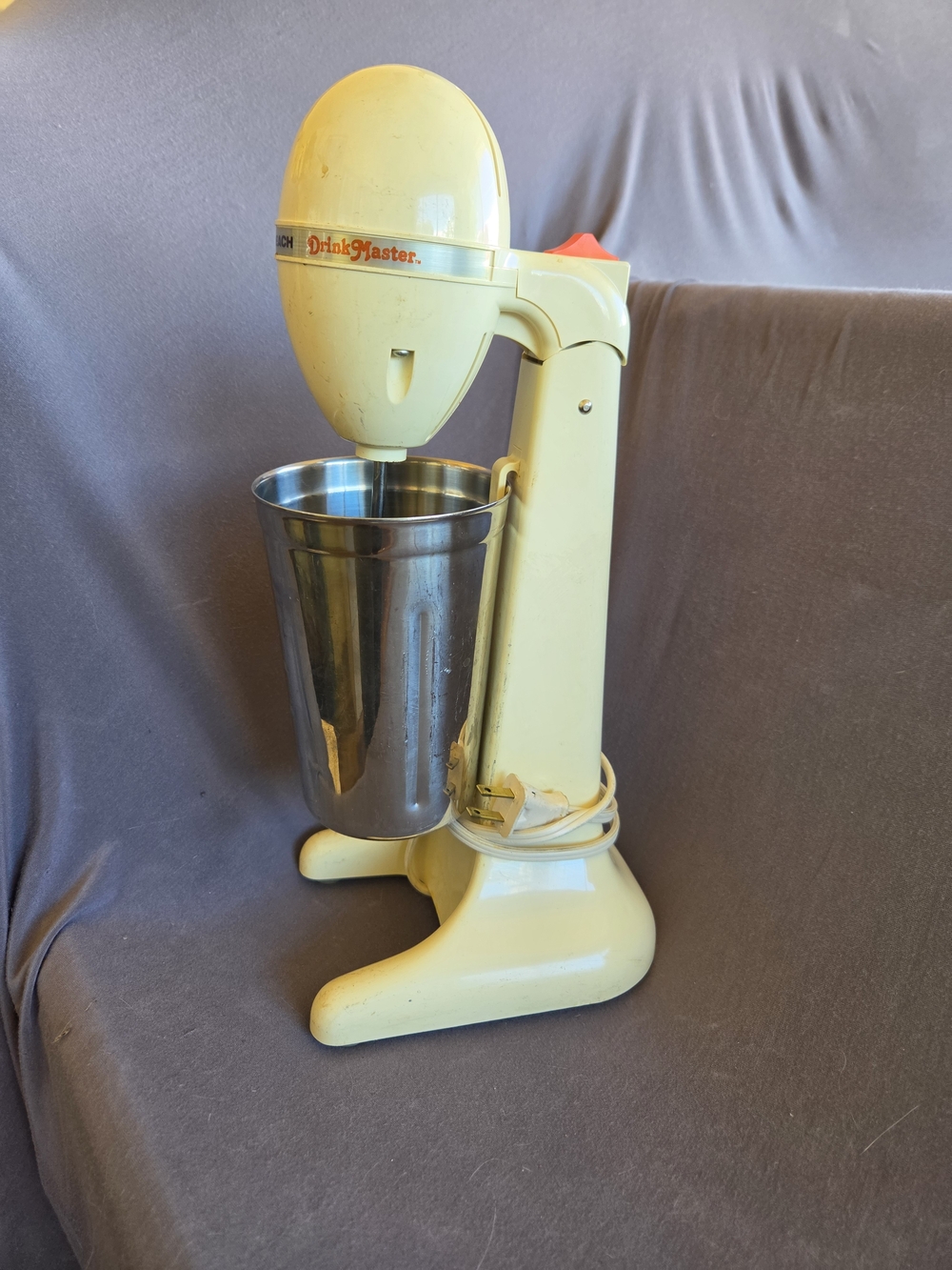 Hamilton Beach Retro DrinkMaster Milkshake Mixer